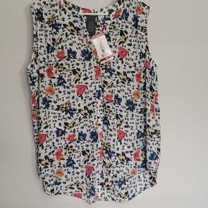 Chelsea and Theodore sleeveless ladies blouse